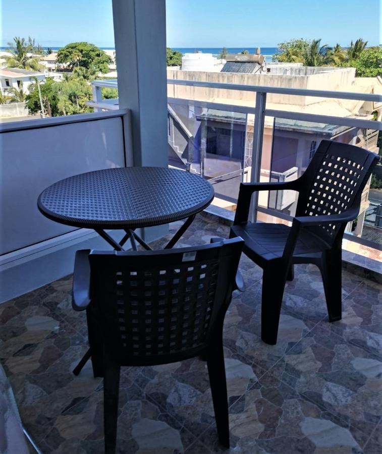 Reviva Residence Blue Bay Exterior photo