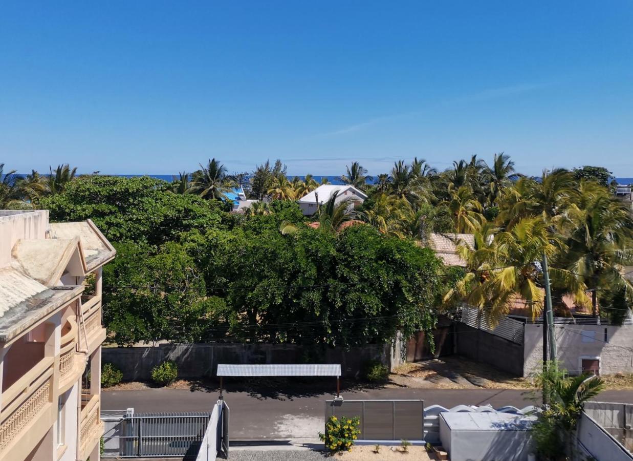 Reviva Residence Blue Bay Exterior photo